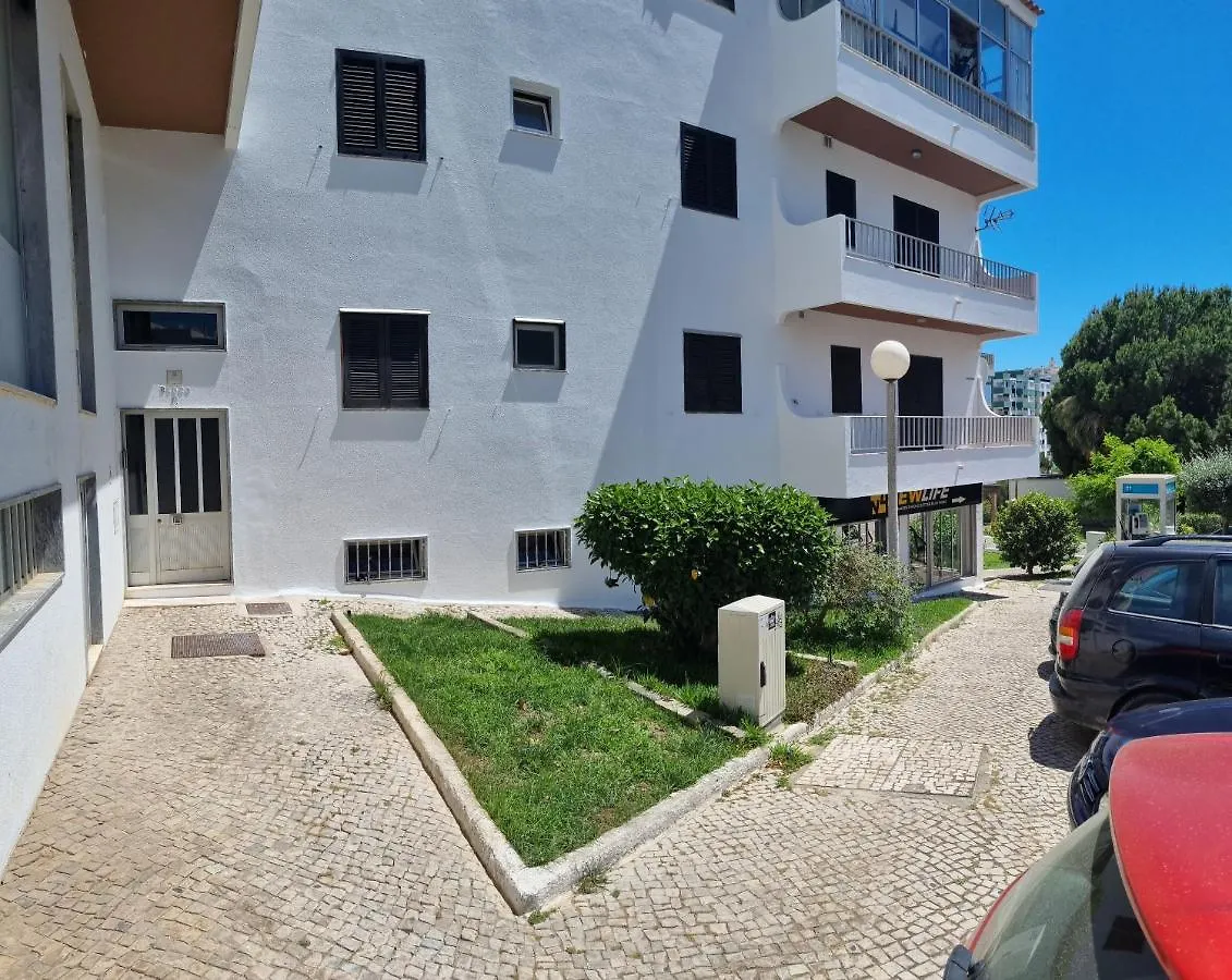 Apartamento T2 Com Terraco Grande Apartment Quarteira Portugal