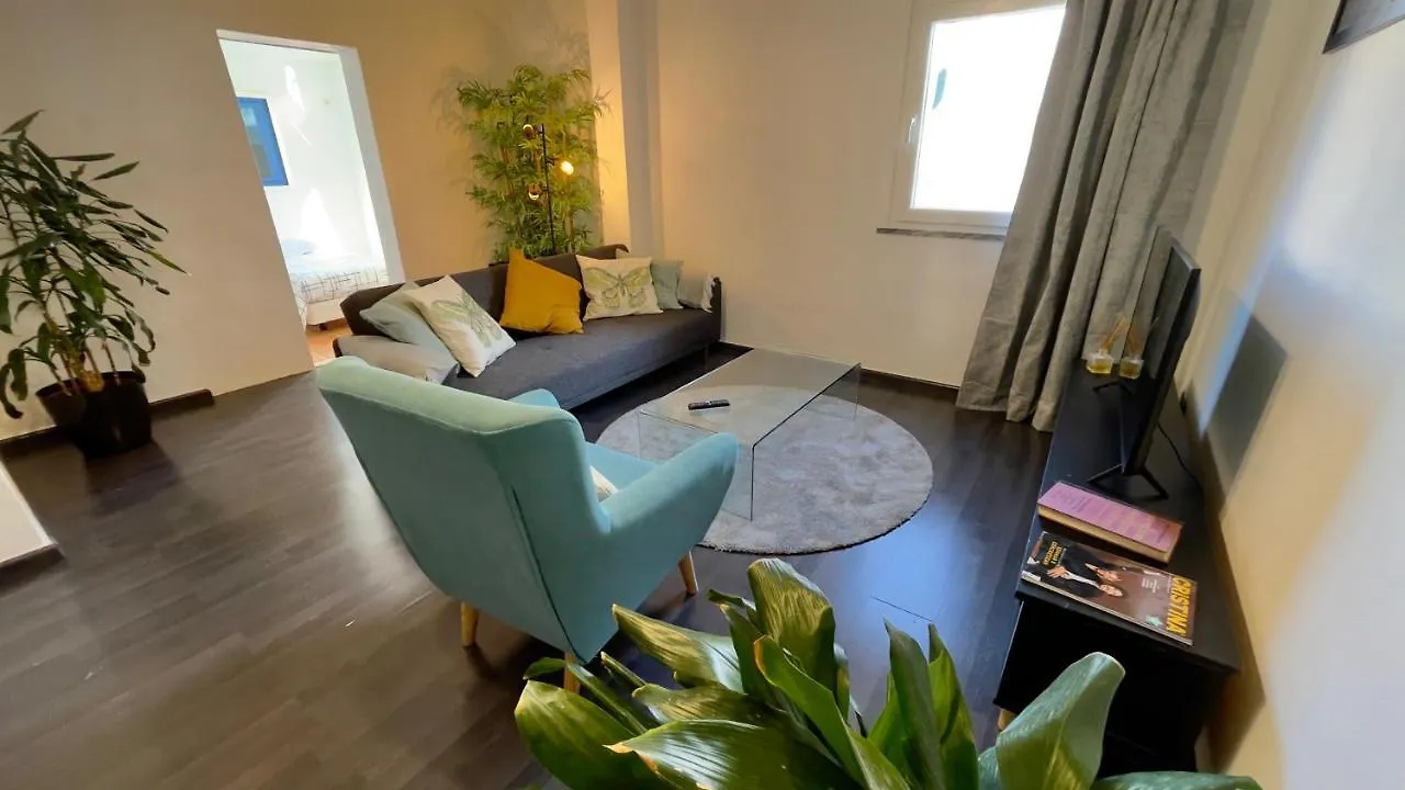 Apartamento T2 Com Terraco Grande Apartment Quarteira Portugal